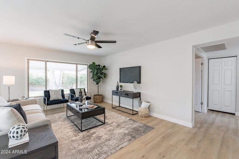 19-web-or-mls-Jolla-HD-19