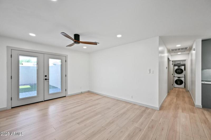 Screenshot 2025-10-14 130324