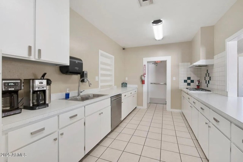 Glendale-Cascade-kitchen