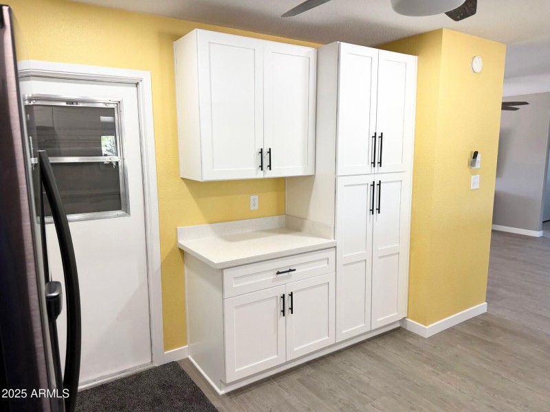 Pantry Area w/Slide-outs