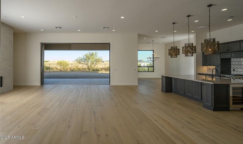 Indoor/Outdoor Living