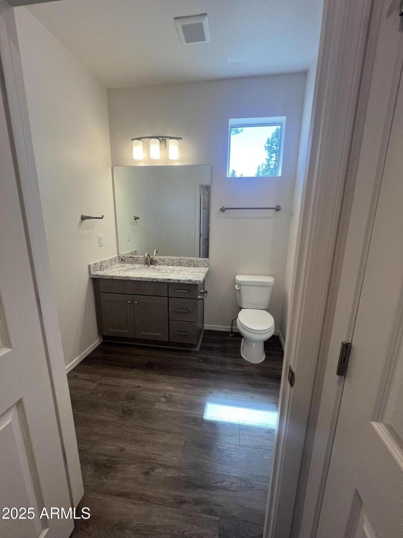 3 Peaks at Presidio, Unit 104