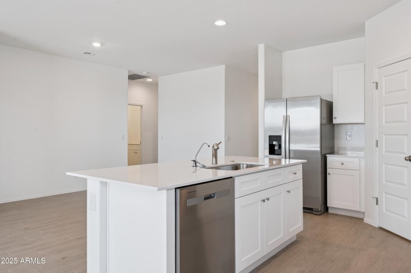 13-print-46431-w-lander-ln-lot-307