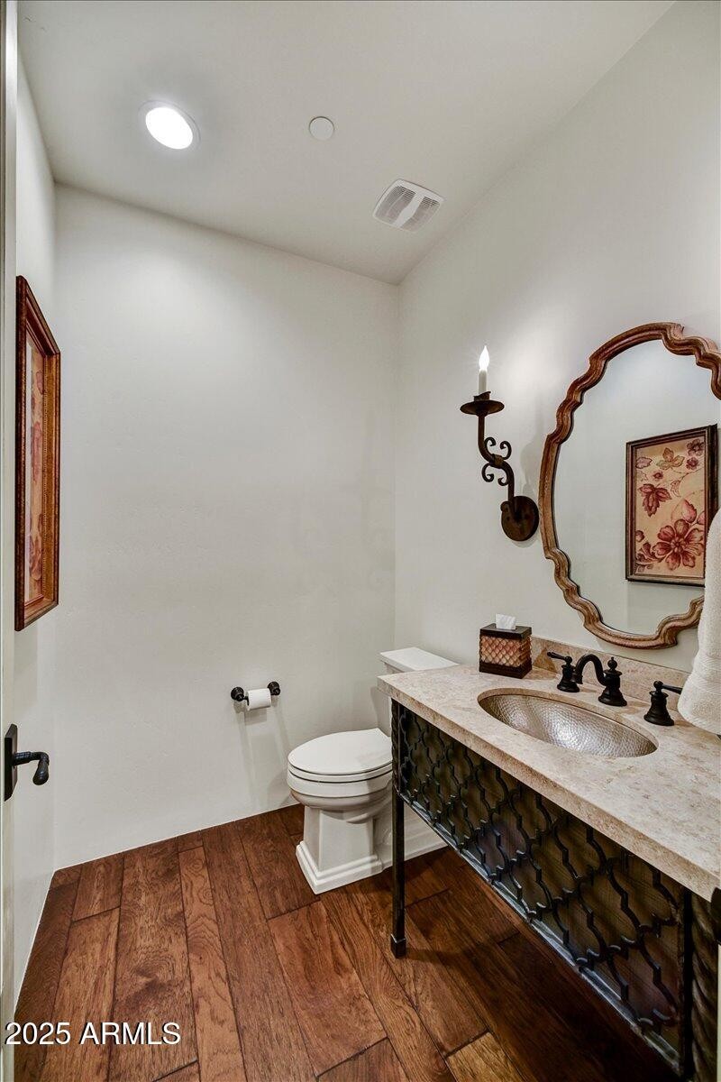 Powder Room