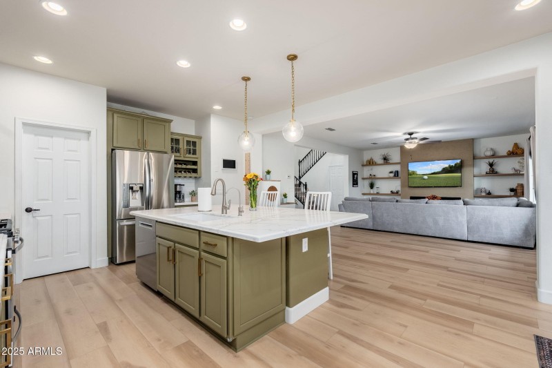 1759 W Desperado Way - 12