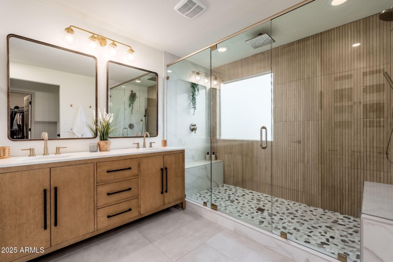 1759 W Desperado Way - 25