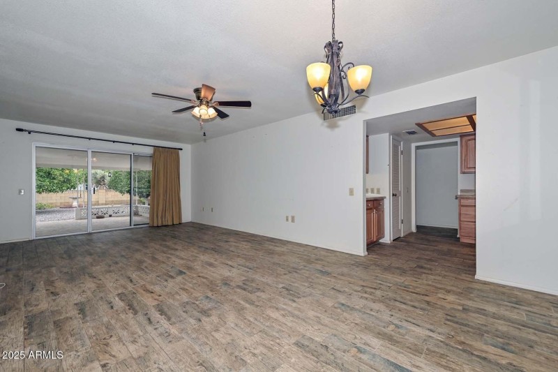 Family Room-Kitchen