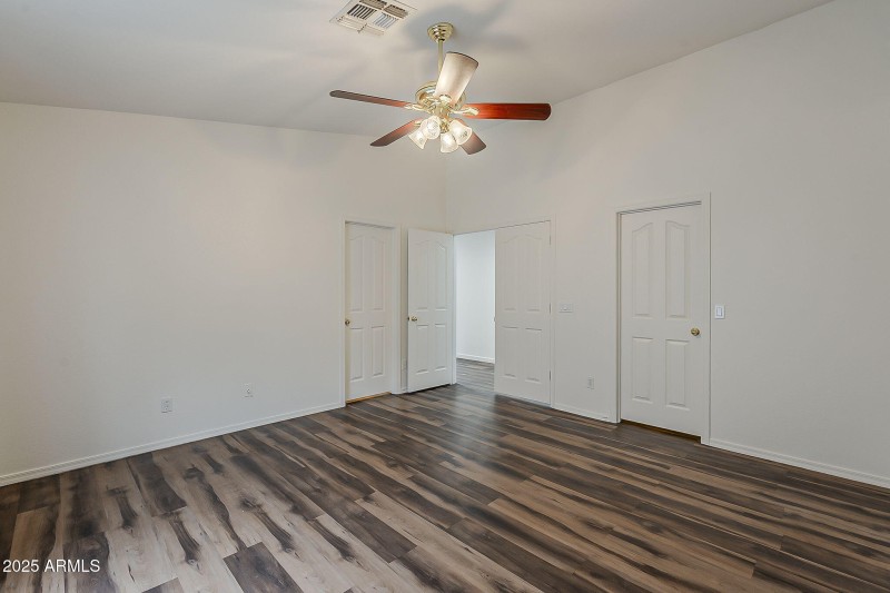 21-web-or-mls-Topeka-21