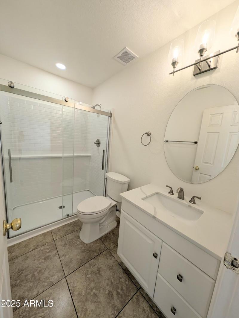 shelby master bath 1