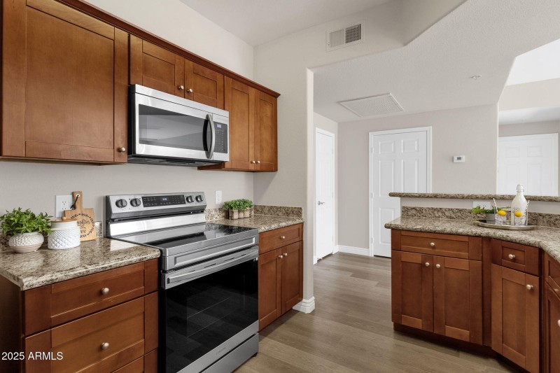 10-web-or-mls-13700-n-fountain-hills-blv