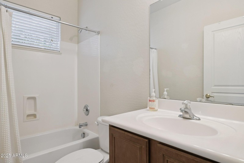 33-web-or-mls-3123-s-sunnyvale-ave