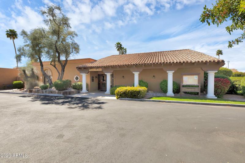 Santa Fe 1 Club House