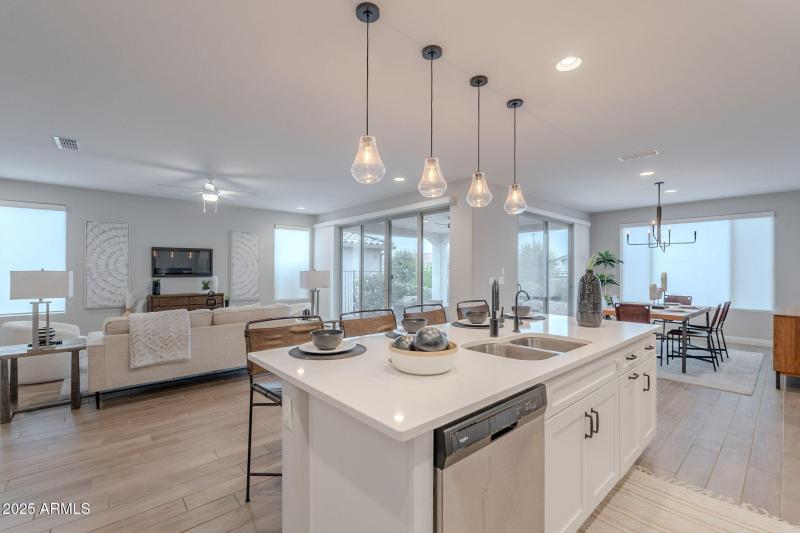 11-web-or-mls-261st-11