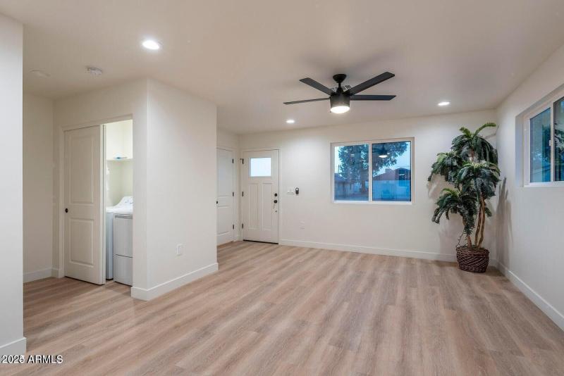 20240823043821940283000000-o