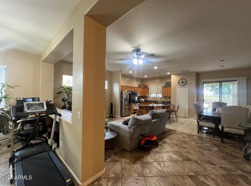 Screenshot 2025-10-14 224023