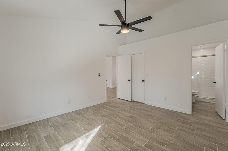 18-web-or-mls-4th Ave-18