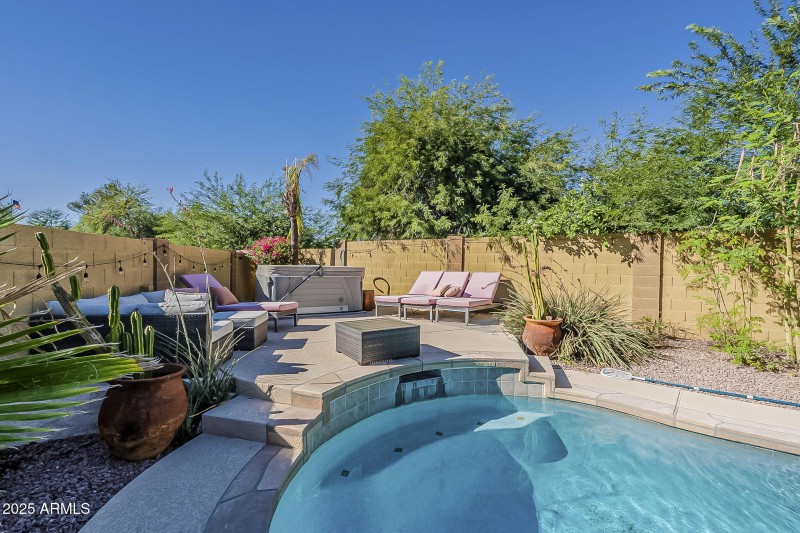 47-web-or-mls-Kiva Ave-47