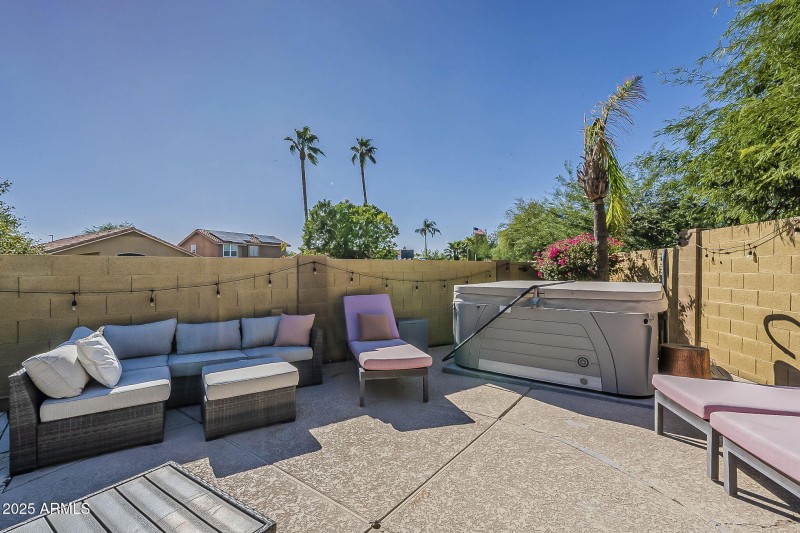 48-web-or-mls-Kiva Ave-48