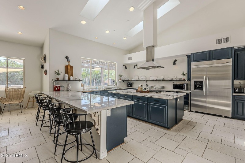 11-web-or-mls-Orchid-11