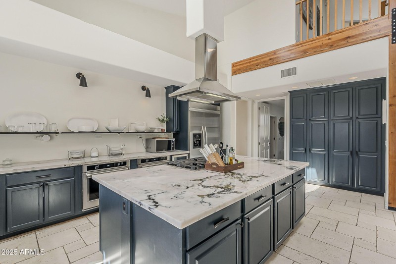 14-web-or-mls-Orchid-14