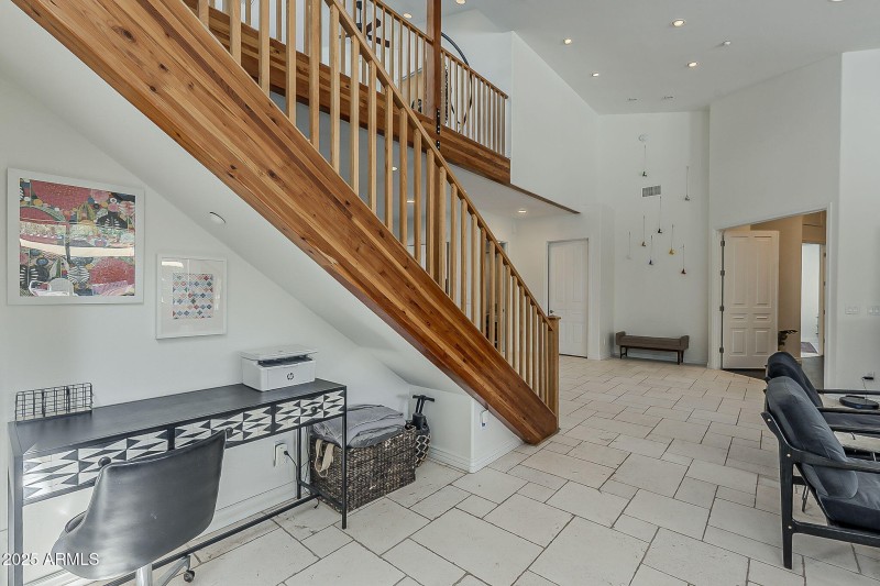 16-web-or-mls-Orchid-16