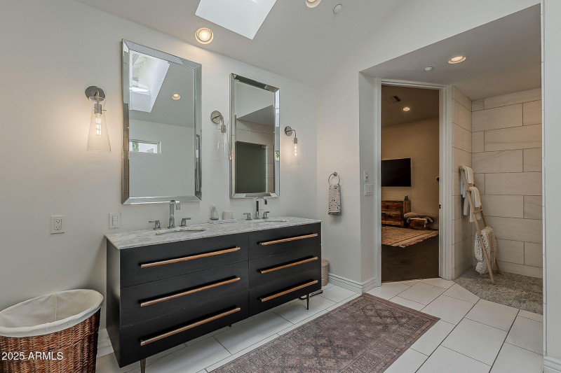 32-web-or-mls-Orchid-32