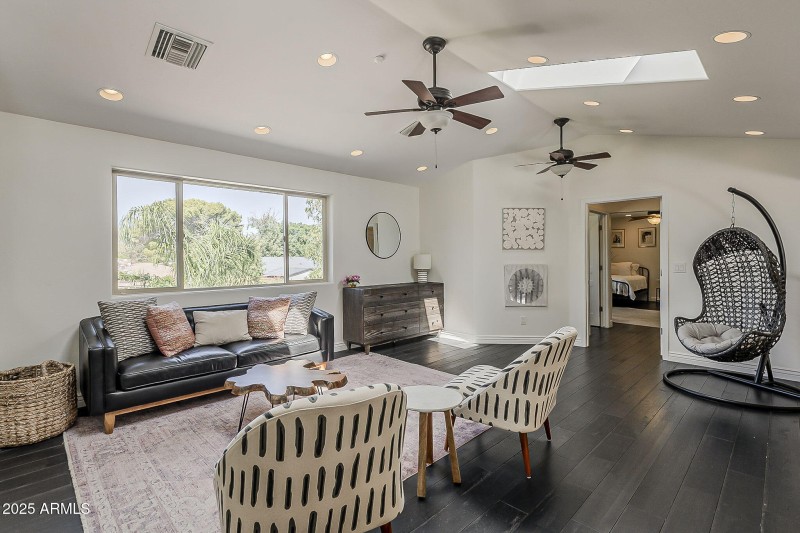 39-web-or-mls-Orchid-39