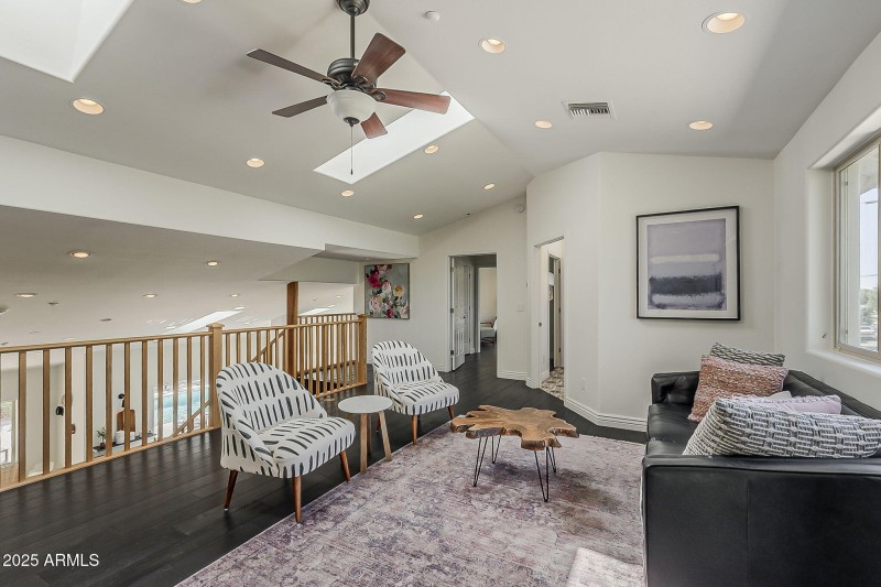 41-web-or-mls-Orchid-41