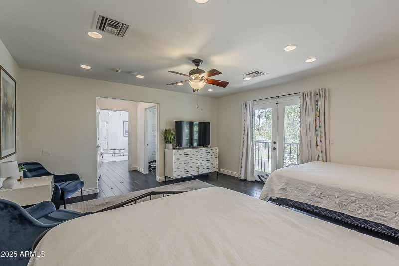 44-web-or-mls-Orchid-44