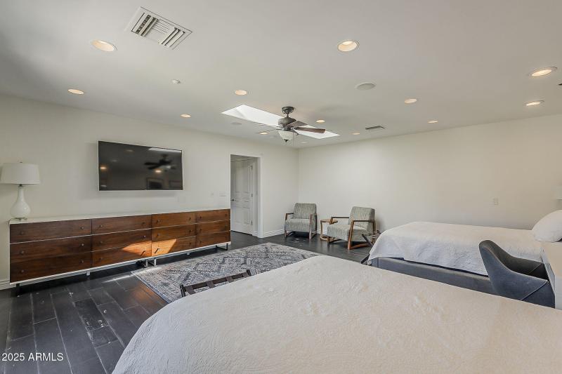 47-web-or-mls-Orchid-47