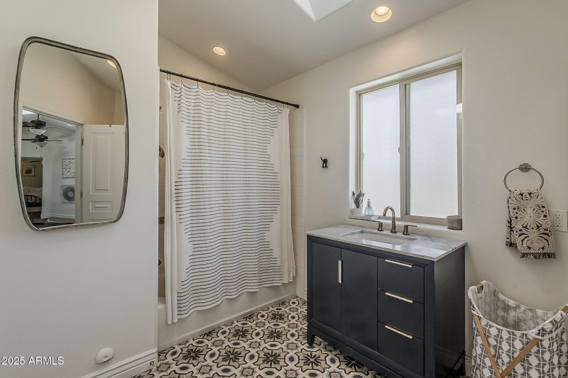 50-web-or-mls-Orchid-50