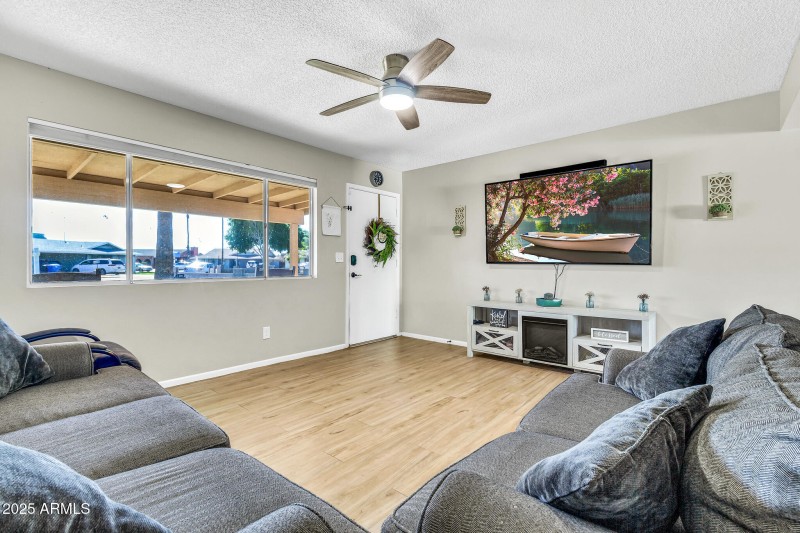 1856 N Hibbert Cir-7_(2048)