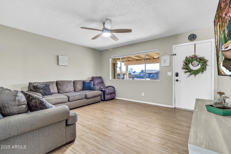 1856 N Hibbert Cir-9_(2048)