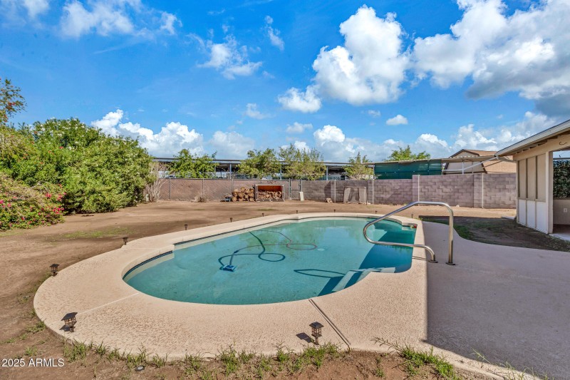 1856 N Hibbert Cir-37_(2048)