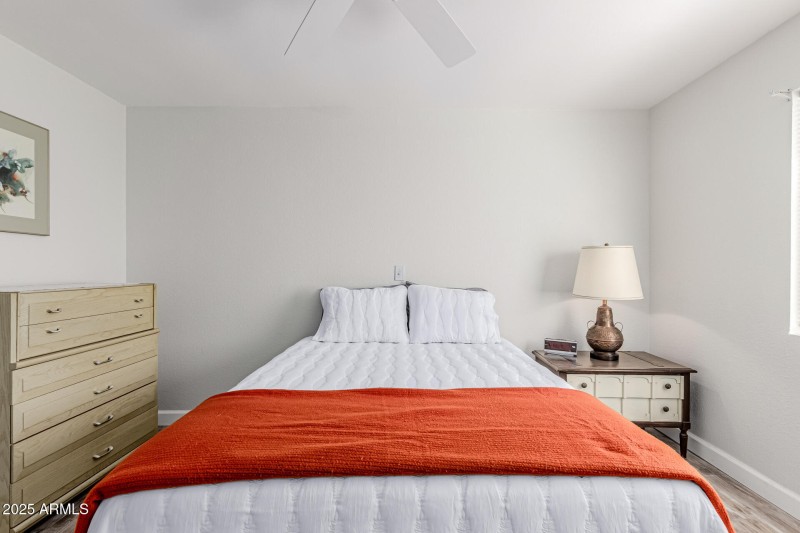 15 - Paradise Village