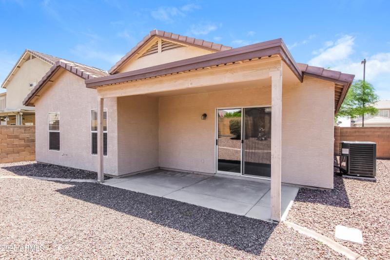 1022626.22212 W Sonora St - Rear View