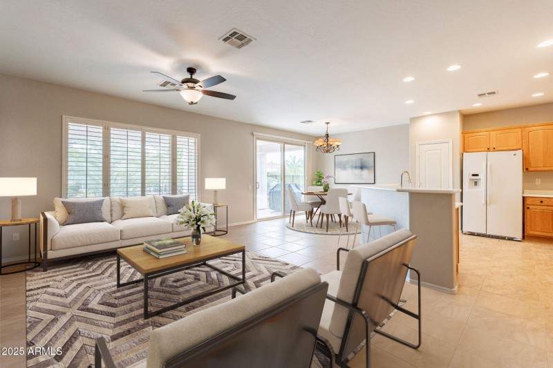 8-web-or-mls-EL-10 (Living Room, Kitchen