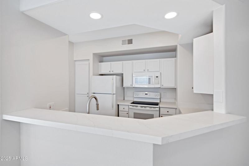 13700 N Fountain Hills Blvd #158-9