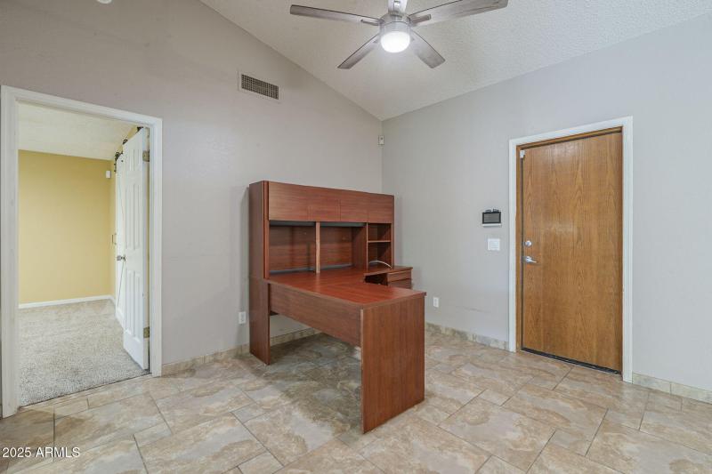 Office or Flex Space