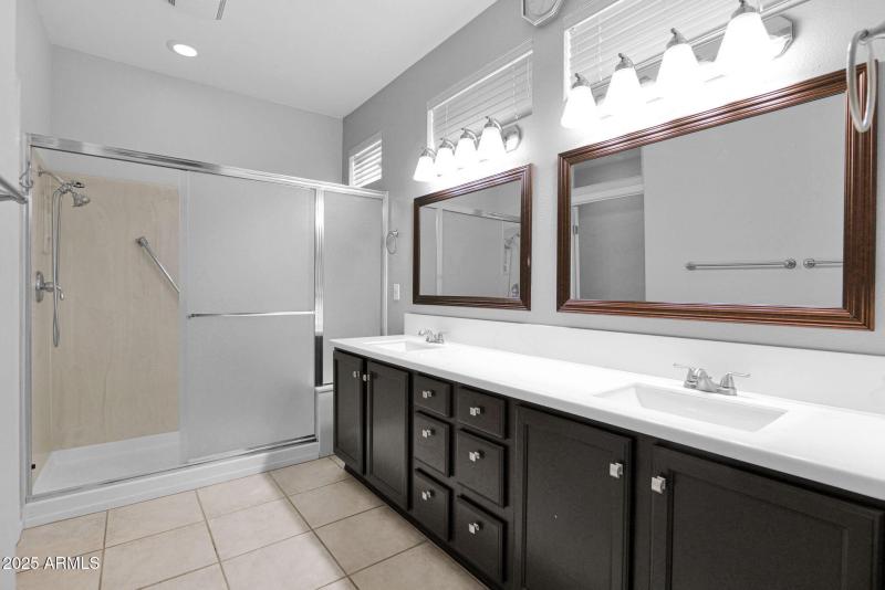 15-web-or-mls-P1327056