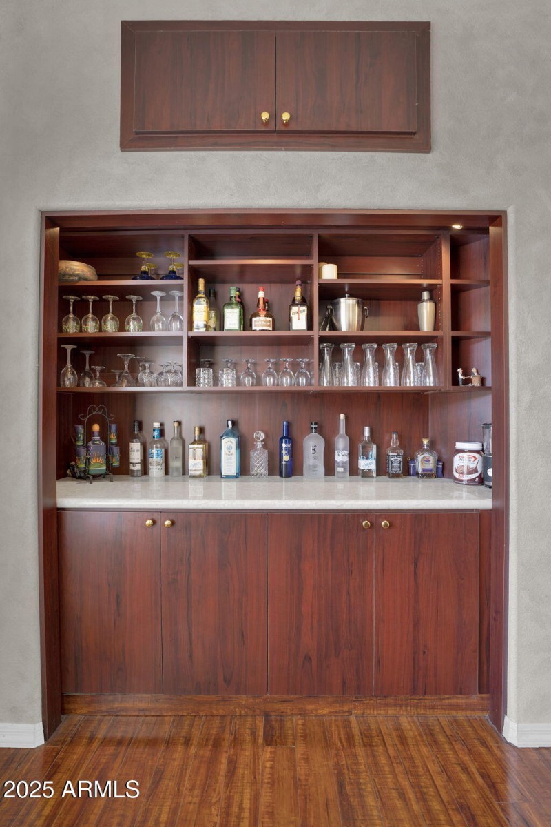 18-web-or-mls-4906 S Verbena Ave-25