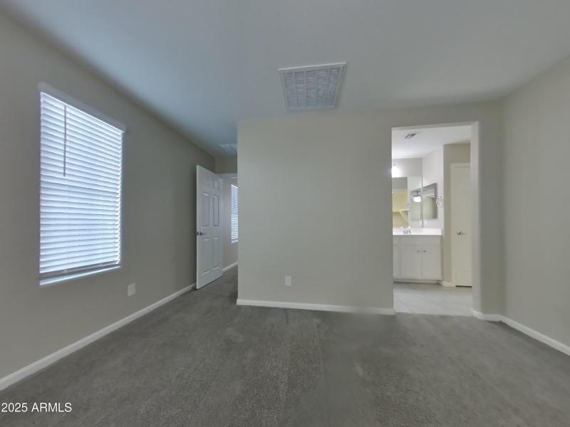 7_pc_VhmQylRZVk_Jr1DayWrhh_layout_1