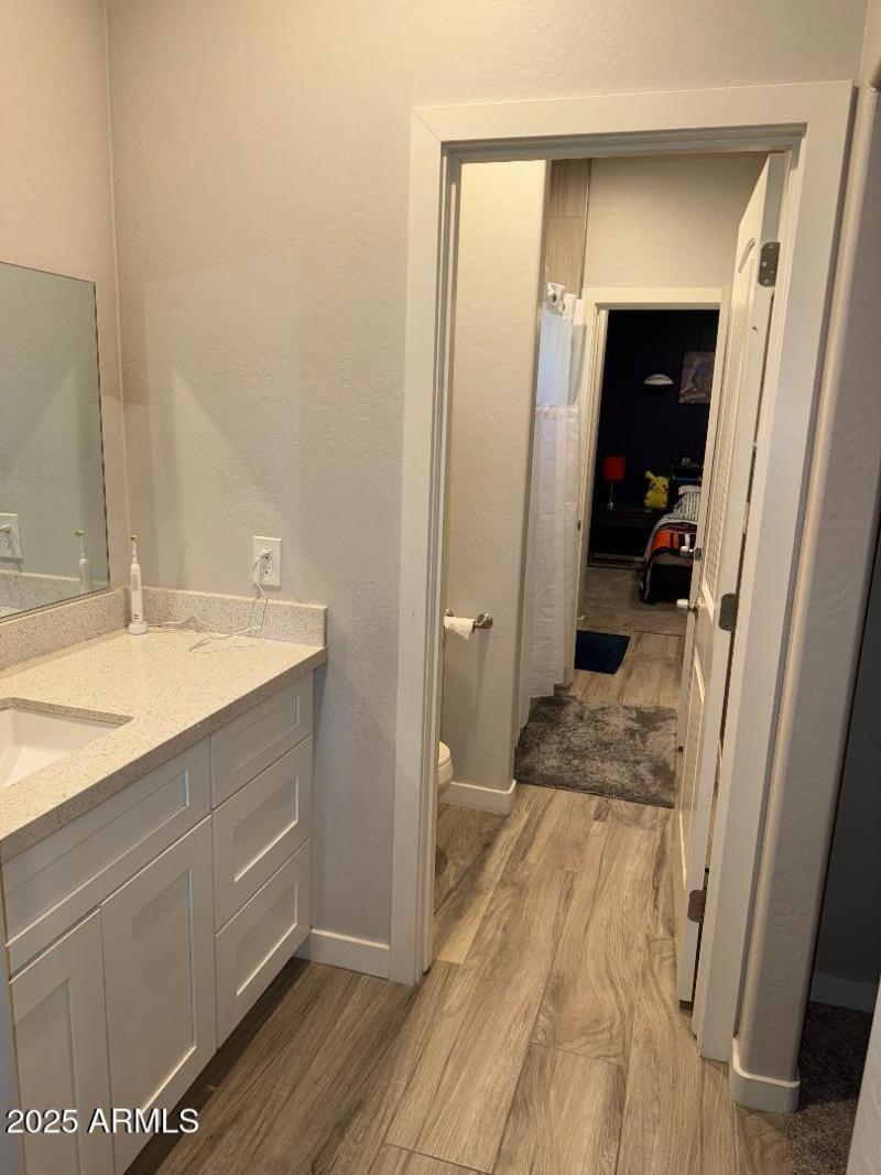 Jack and Jill Bath 3