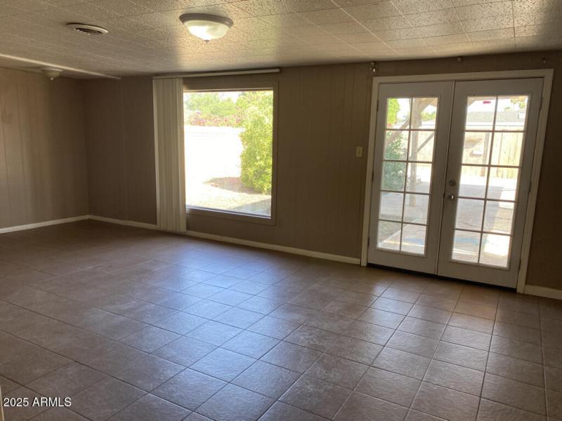 BD06E57D-D034-4408-8FE7-F0B9CF989A78_1_1