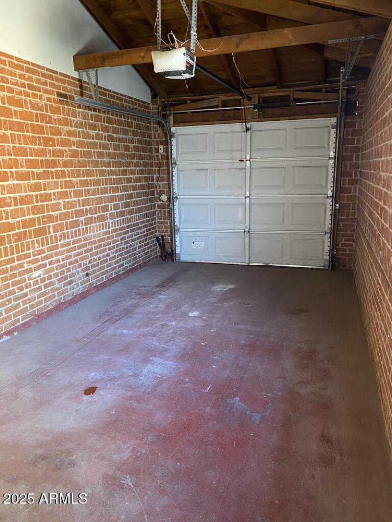 ECA71C59-4989-4D3B-8161-225F20068F15_1_1