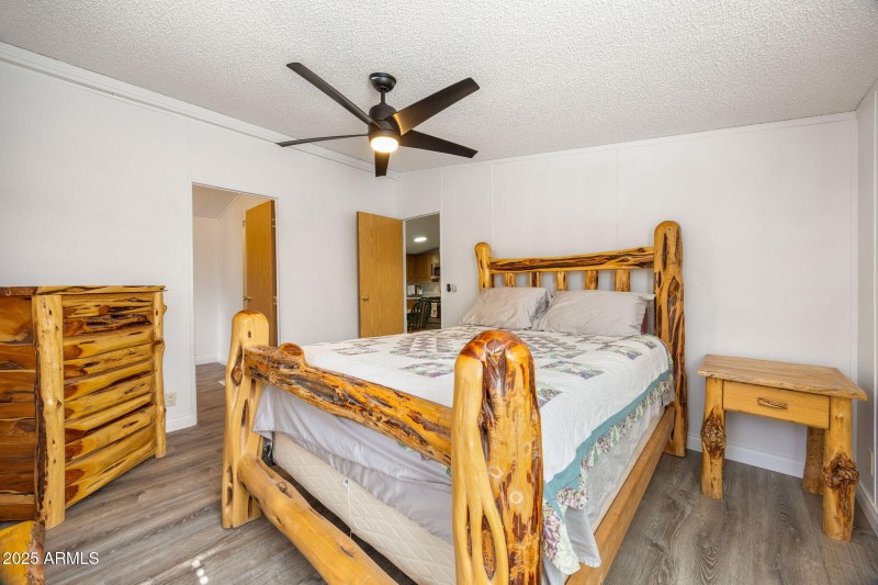 2064PinewoodDr-HeberOvergaardAZ-16