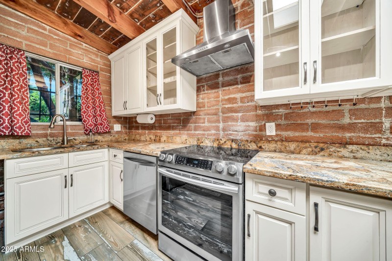 3032 N 32ND ST 65, Phoenix, AZ 85018