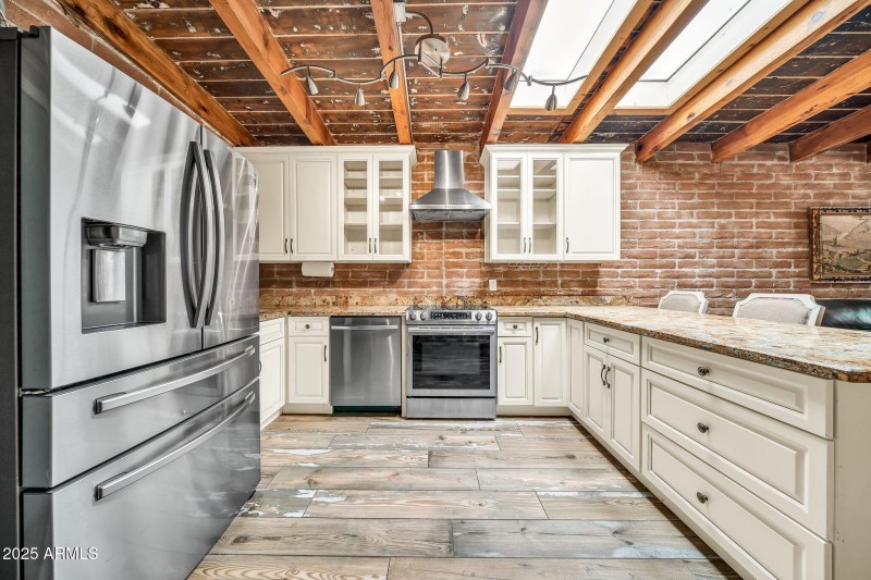 3032 N 32ND ST 65, Phoenix, AZ 85018