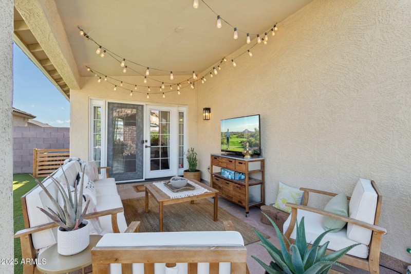 39-web-or-mls-2508-e-paraiso-dr