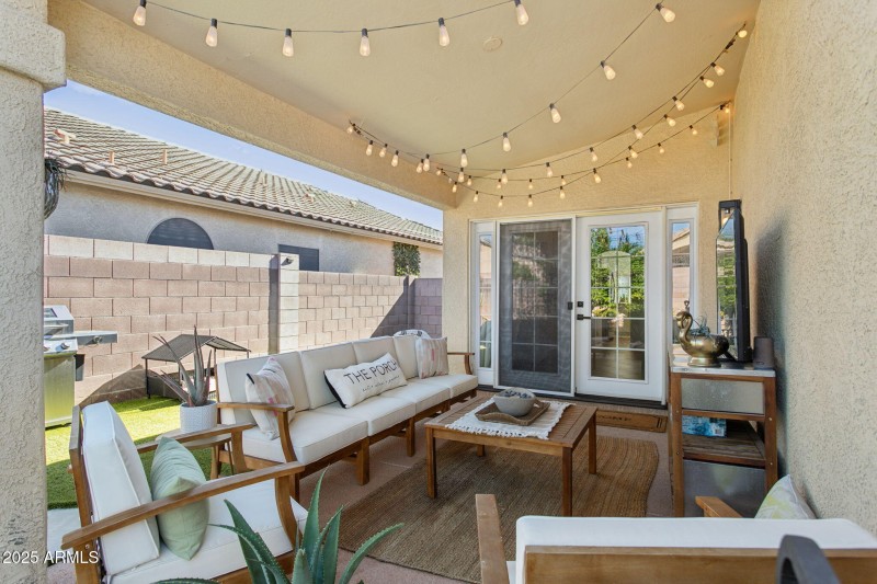 46-web-or-mls-2508-e-paraiso-dr